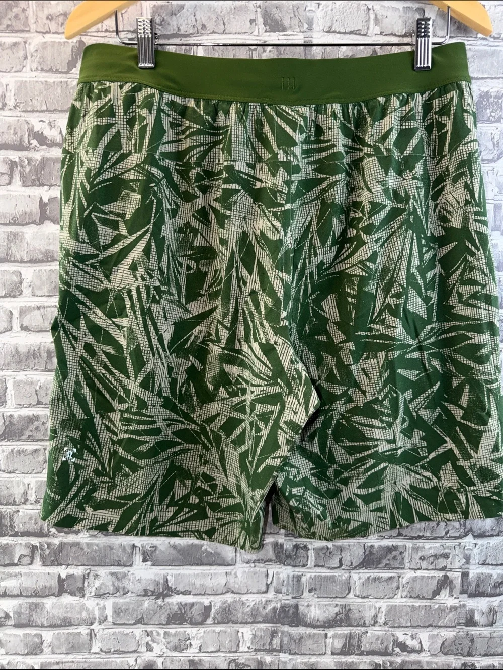 lululemon athletica Green Leaf-Print Workout Shorts